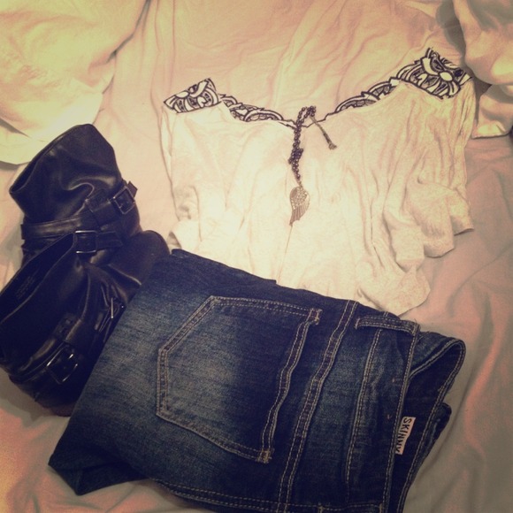 Cropped top