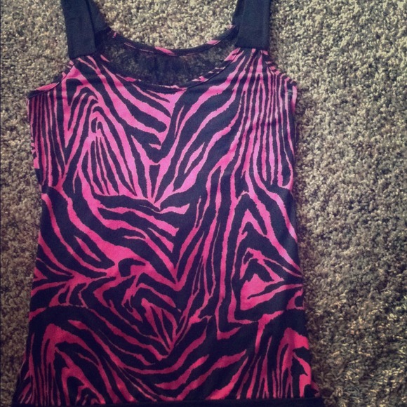 ❌❌sold❌❌🌸Silky tank🌸