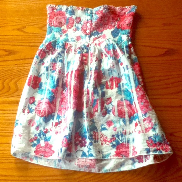 Dresses & Skirts - Flower dress/top