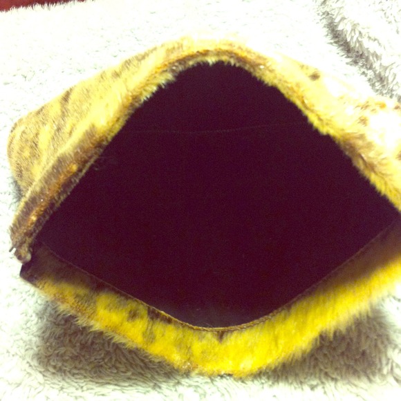 Vintage clutch