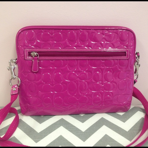 Coach IPad case - Picture 2 of 2