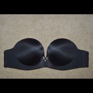 🔆Hold 4 Tmizzzz🔅Victoria's Secret Strapless Bra