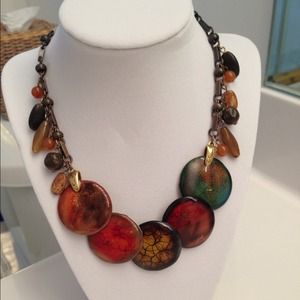 💥BEAUTIFUL  MULTI COLORED BRASS/ BEAD  NECKLACE💥