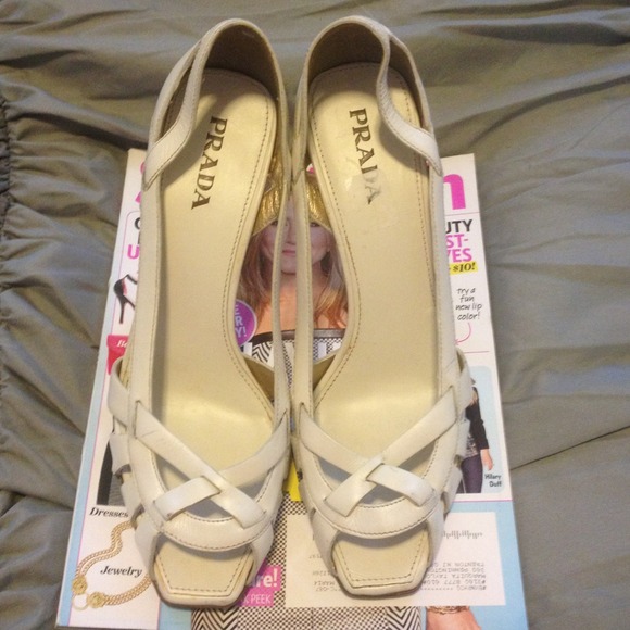 *SOLD* Prada Peep Toe Heels Size 39/US 8