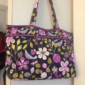 🚫SOLD🚫Vera Bradley East West Tote (RETIRED)