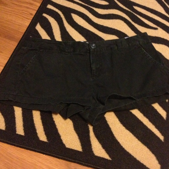 🌞Black cotton Aeropostale shorts🌞