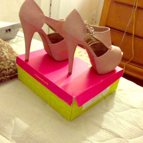 High heals