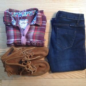 Hollister Plaid Button Up