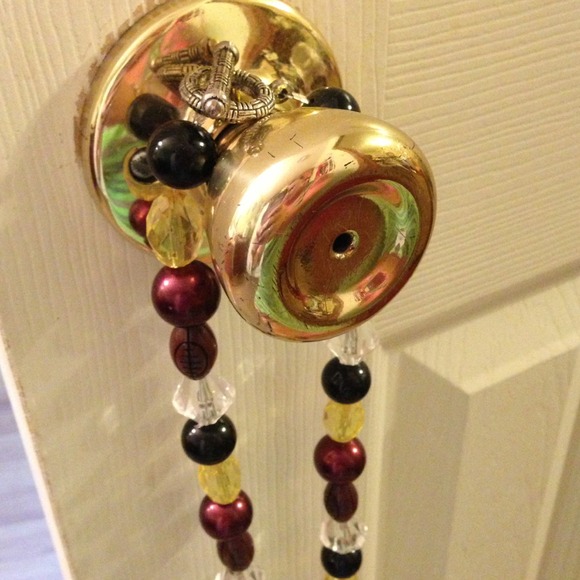 Redskins handmade necklace - Picture 3 of 3