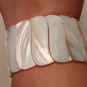 Shell Bracelet