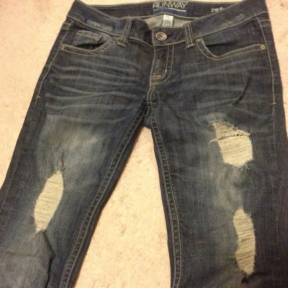 Runaway refuge pants,worn only 2-3 times! - Picture 2 of 4