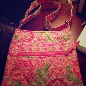 🔴REDUCED🔴Vera Bradley Never carried!