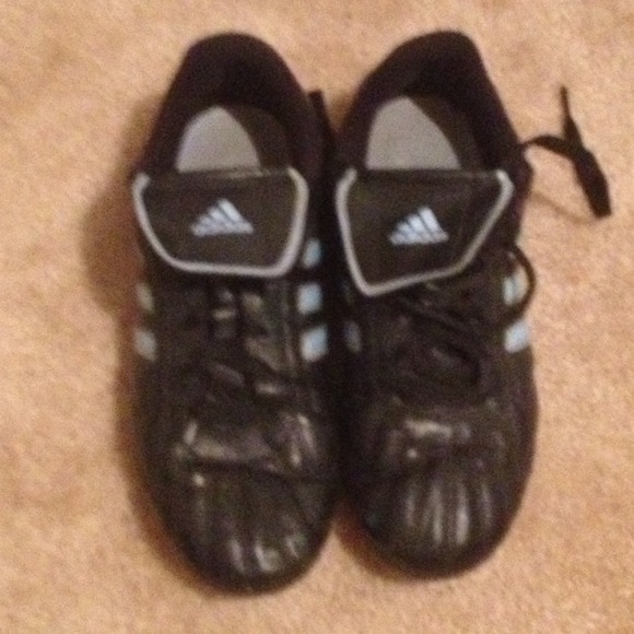 ❌SOLD❌Adidas Light Blue/Black Soccer Cleats❌SOLD❌
