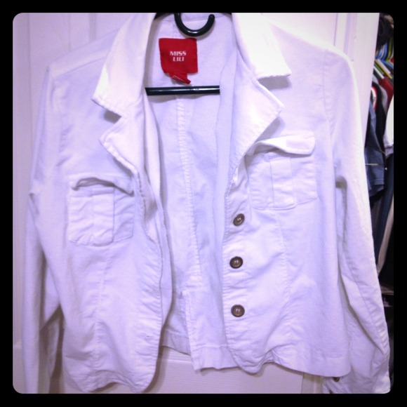 White blazer jacket