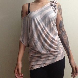 Light grey/pink blouse