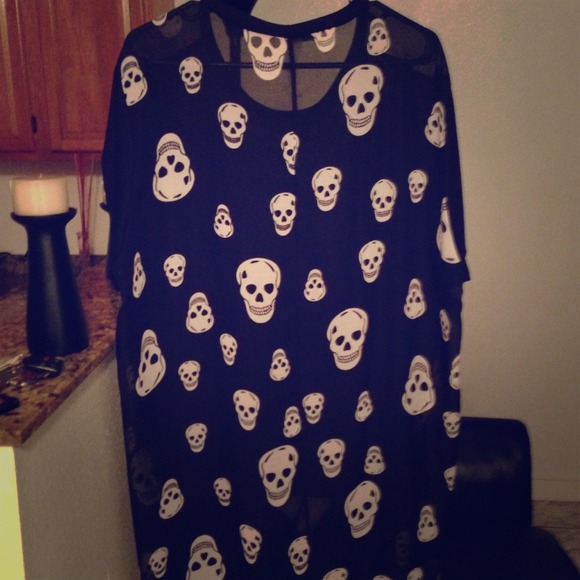 Hi & Lo Skull shirt