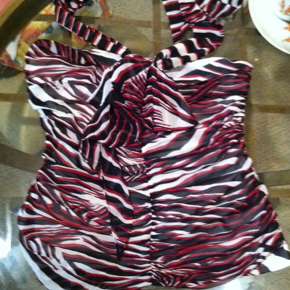 FAB EXPRESS RED BLK WHITE