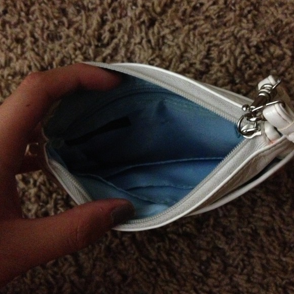 Relic wristlet - Picture 3 of 4