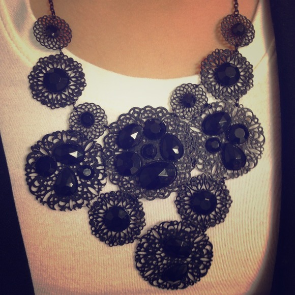 ♻Traded with @vivalavii♻ Black Statement Necklace