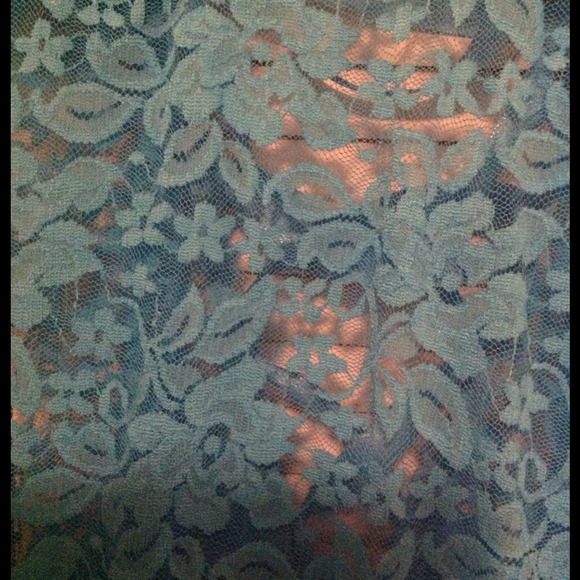 RIBBON AND LACE BABYDOLL/CHEMISE - Picture 3 of 3