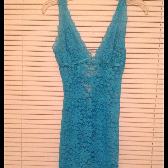 RIBBON AND LACE BABYDOLL/CHEMISE - Picture 2 of 3