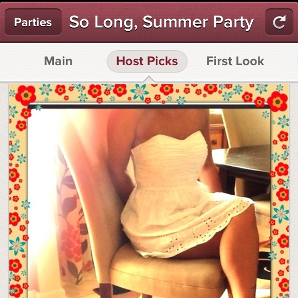 🔴SOLD🔴Strapless Eyelet Dress - Picture 4 of 4