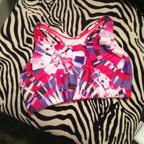 Sports bra