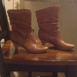 Jessica Simpsons all Leather Boots!!!