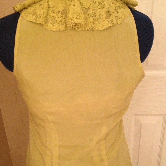 Banana Republic Yellow Lime blouse - Picture 3 of 3