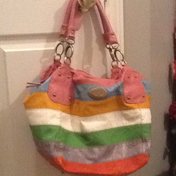 ❤A WOMAN'S BRAND NEW BAG❤