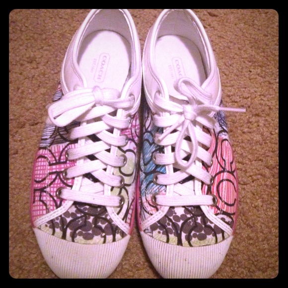 Authentic coach shoes - Picture 1 of 1