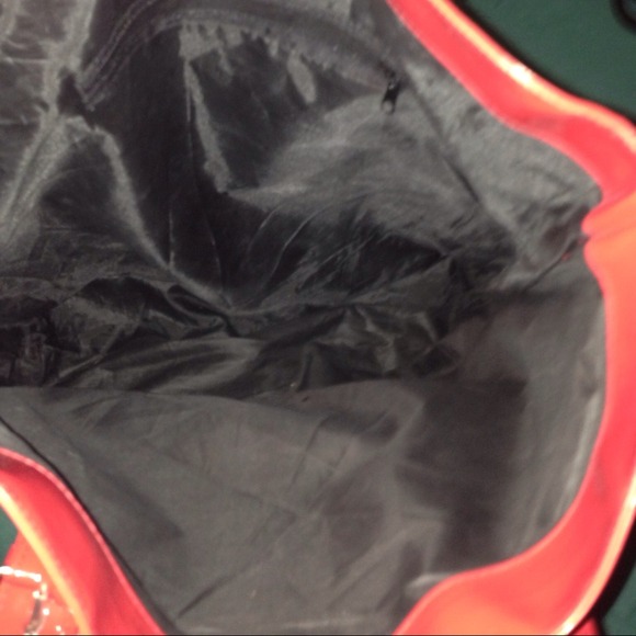 Big red bag - Picture 2 of 3