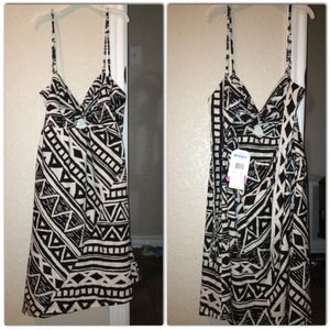 Roxy dress