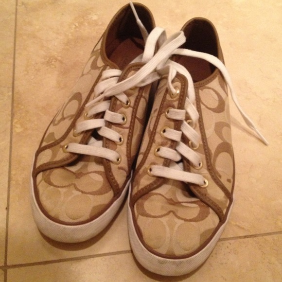 Coach sneakers size 7.5