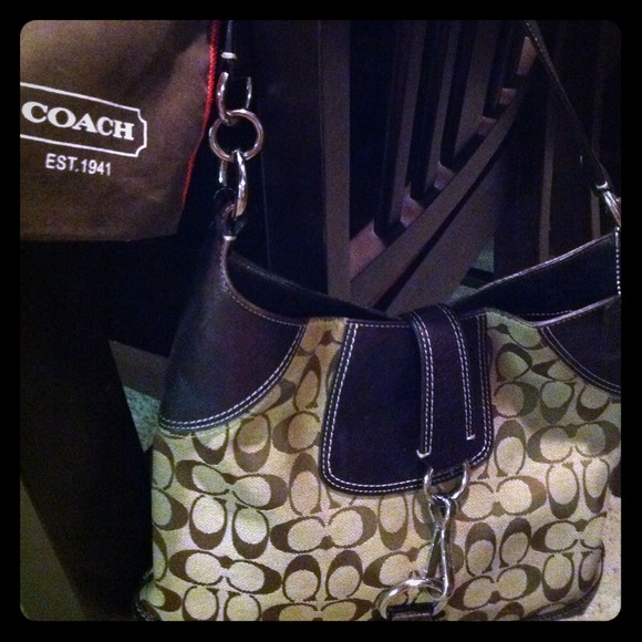 SOLD at other site.  Gorgeous Coach Purse