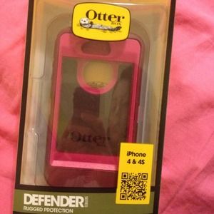 Otterbox, used once and thought it was too bulky.
