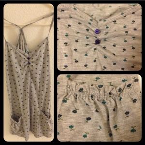 Long tank top with pockets
