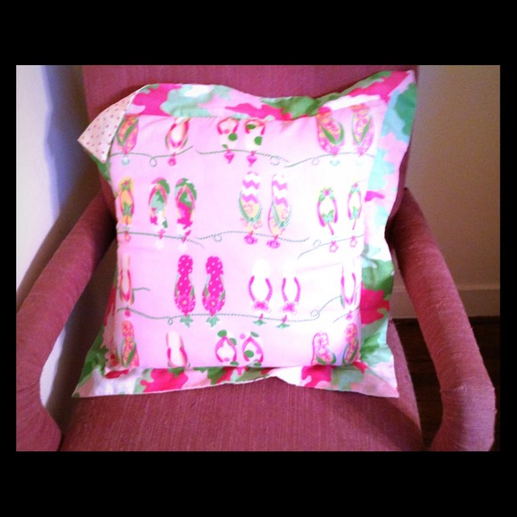 Reversible FlipFlop Throw Pillow