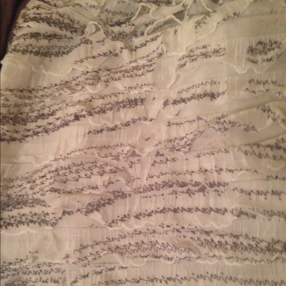 Halter blouse - Picture 3 of 3