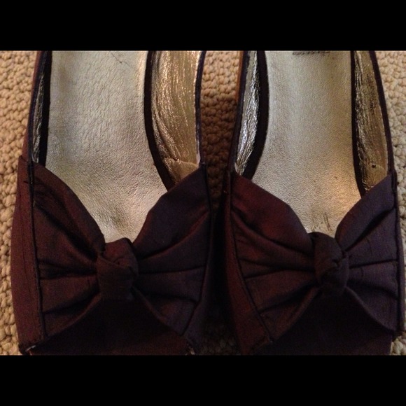 ~SOLD~ Steve Madden brown raffia wedges - Picture 3 of 4