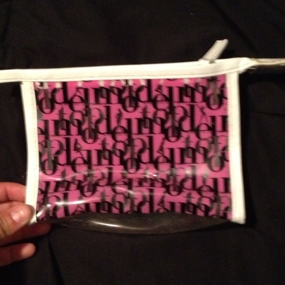 Make up bag