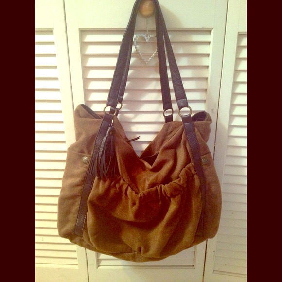 Brown tote