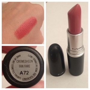 Authentic MAC lipstick in Fan Fare