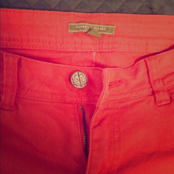 SOLD-Coral jeans bundle