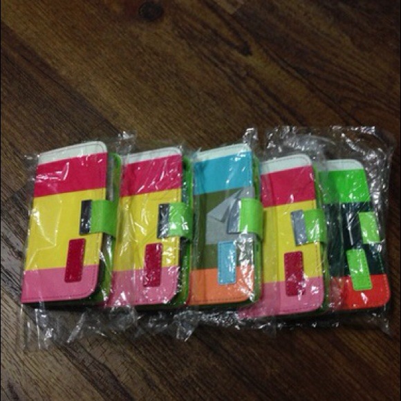 Iphone 4,4S covers!! amazing colors