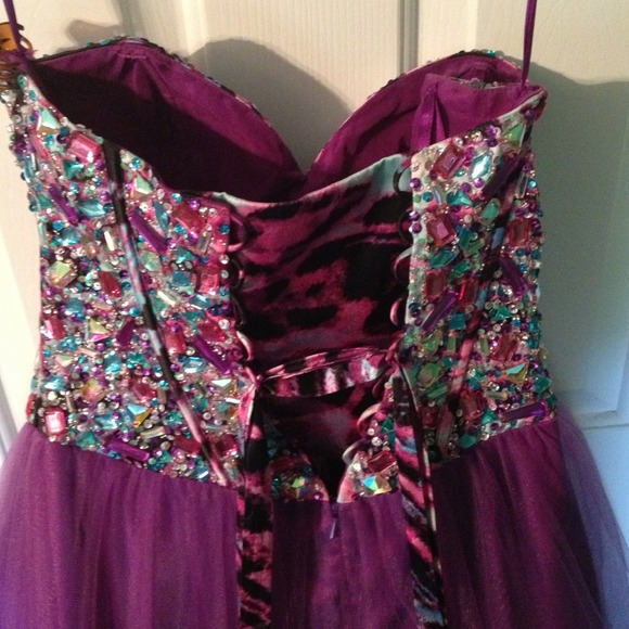 Prom Dress - Picture 3 of 4
