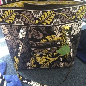 🚫🚫SOLD🚫🚫BrandNew Vera bradley Villager Tote!