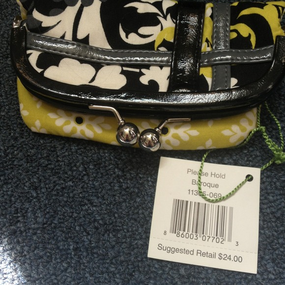 ✋SOLD IN BUNDLE✋Vera Bradley Please Hold Wallet