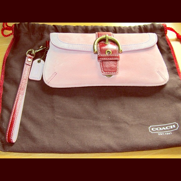 COACH wristlet - Pink Suede and Leather