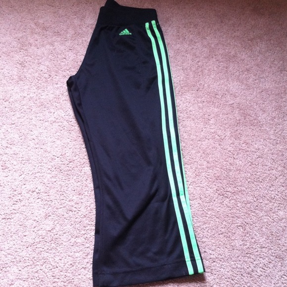 Adidas capris